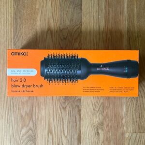 Amika hair blow dry brush 2.0